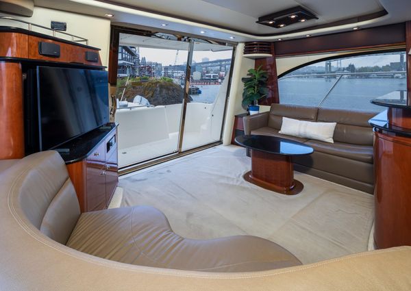 Meridian 580-PILOTHOUSE image