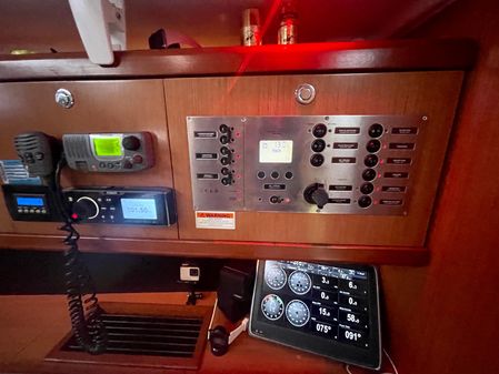 Beneteau OCEANIS-43 image