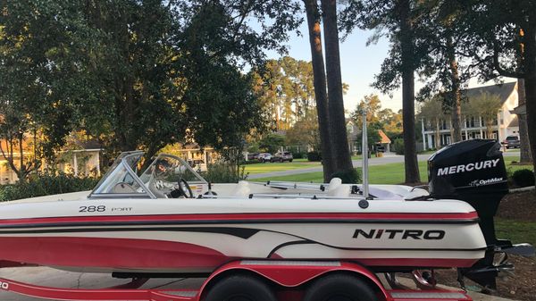 Nitro Fish & Ski 288 Sport w/Trailer
