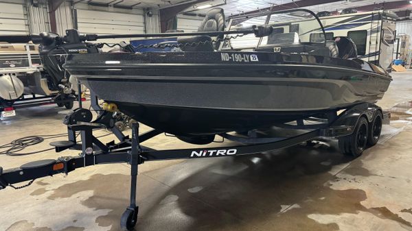 Nitro ZV20