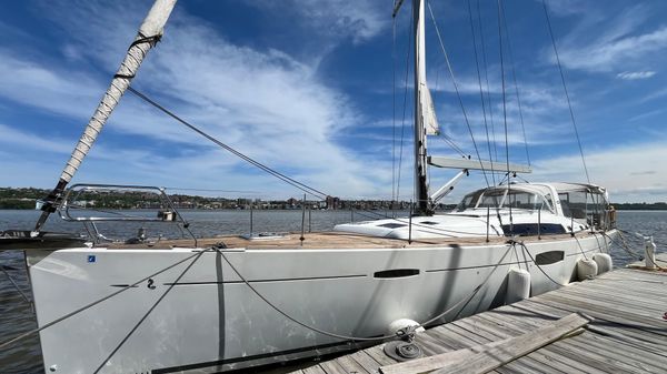 Beneteau Oceanis 58