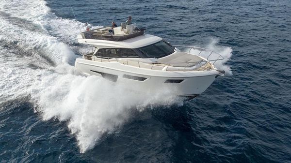 Ferretti Yachts 500 