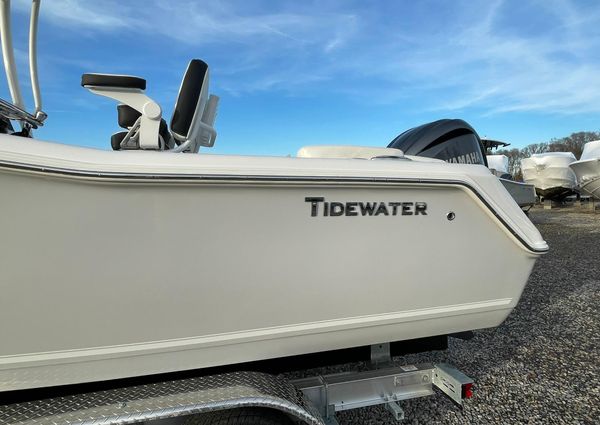 Tidewater 220-LXF image