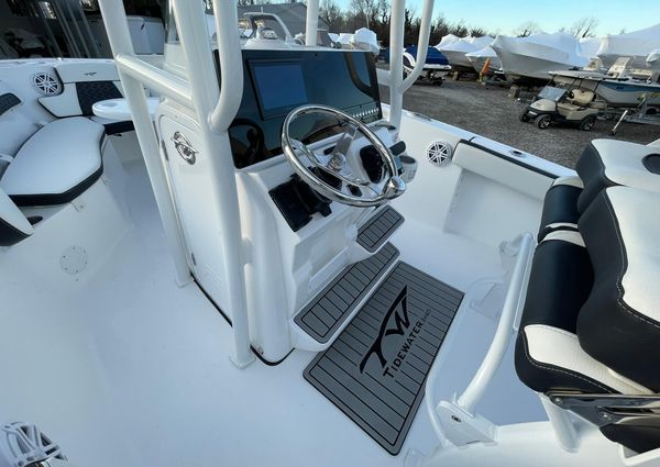 Tidewater 220-LXF image