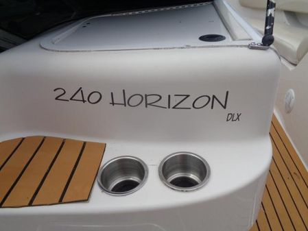 Four-winns 240-HORIZON image