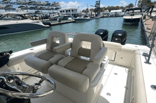 Boston Whaler 250 Outrage image