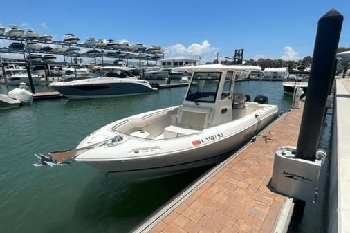 Boston Whaler 250 Outrage image