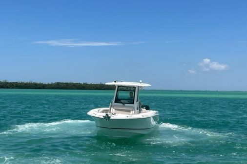 Boston Whaler 250 Outrage image