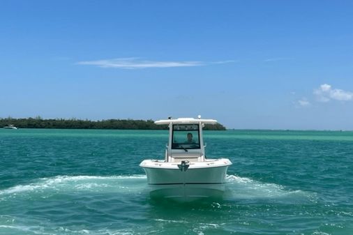 Boston Whaler 250 Outrage image