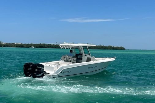 Boston Whaler 250 Outrage image