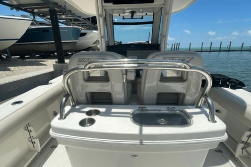 Boston Whaler 250 Outrage image