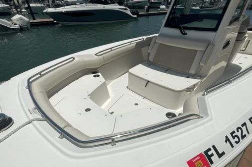 Boston Whaler 250 Outrage image