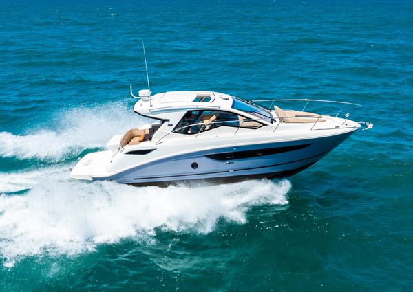 Sea Ray Sundancer 350 Coupe image