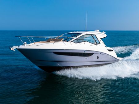 Sea Ray Sundancer 350 Coupe image