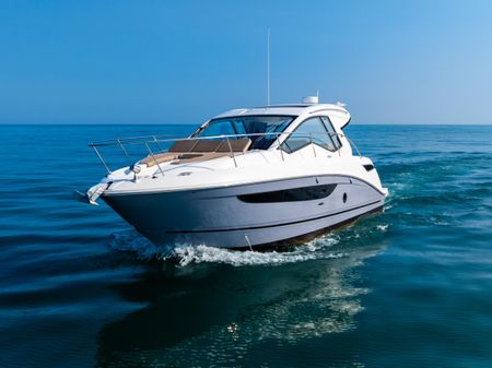 Sea Ray Sundancer 350 Coupe image