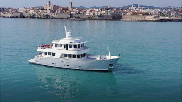 Terranova Yachts T85