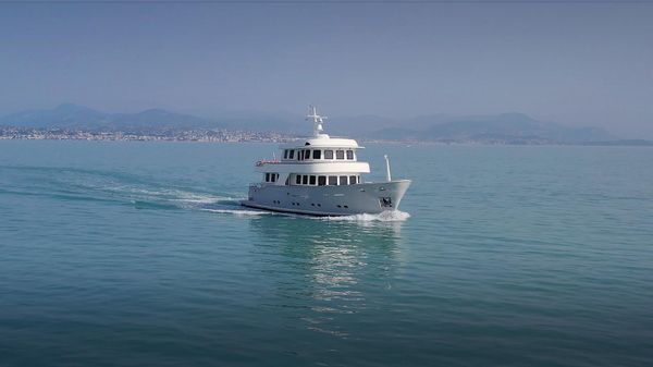 Terranova Yachts T85 image