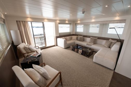 Terranova Yachts T85 image