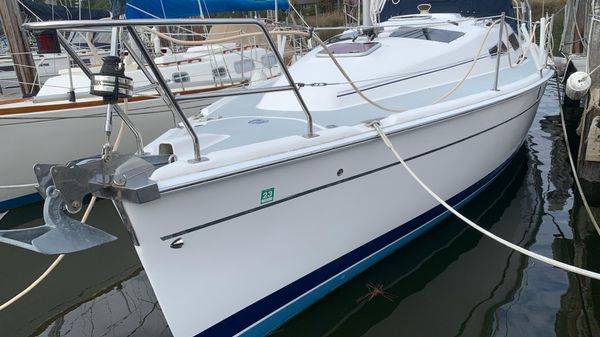 Hunter 33
