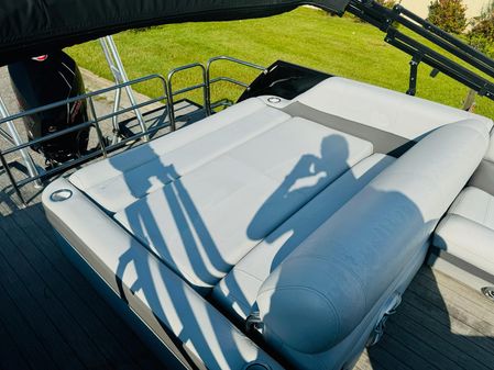 Bentley-pontoons 253-ELITE image