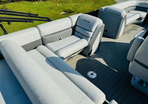 Bentley-pontoons 253-ELITE image