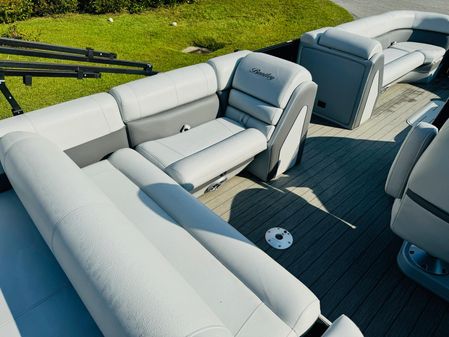 Bentley-pontoons 253-ELITE image