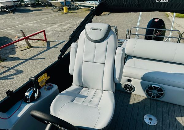 Bentley-pontoons 253-ELITE image