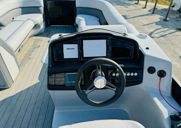 Bentley-pontoons 253-ELITE image