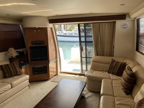 Carver VOYAGER-PILOTHOUSE-450 image