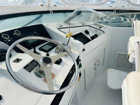 Hatteras 52 Sport Deck Motor Yacht image