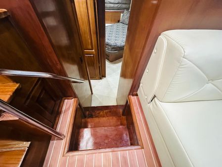 Hatteras 52 Sport Deck Motor Yacht image