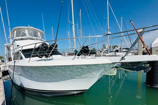 Hatteras 52 Sport Deck Motor Yacht image