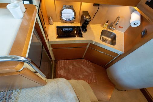 Azimut 40 Flybridge image