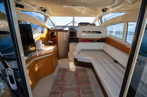 Azimut 40 Flybridge image