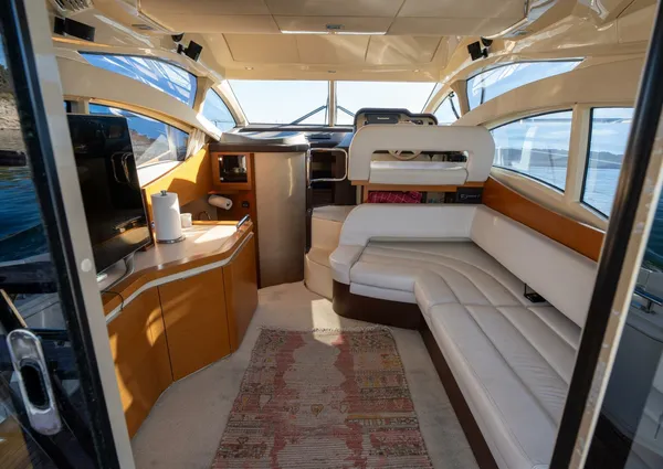Azimut 40 image