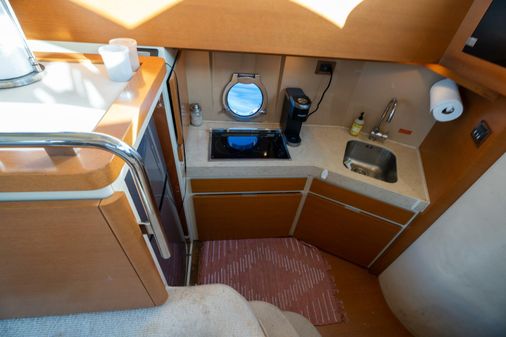 Azimut 40 Flybridge image