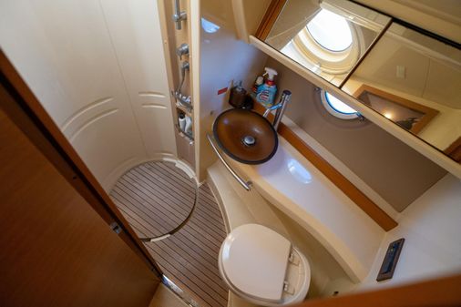 Azimut 40 Flybridge image