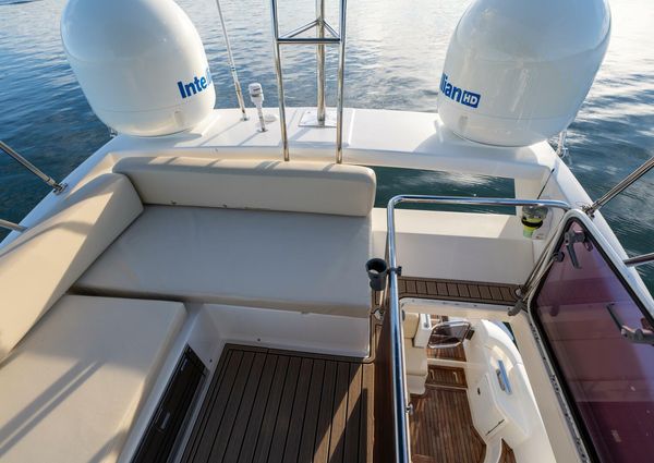 Azimut 40 Flybridge image