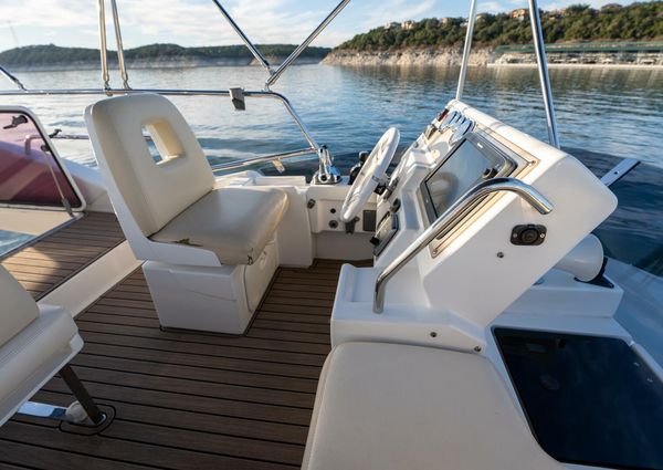 Azimut 40 Flybridge image