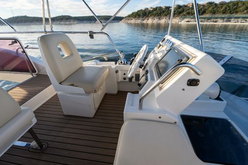 Azimut 40 Flybridge image