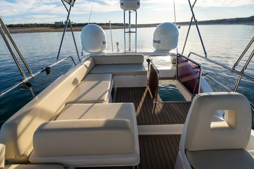 Azimut 40 Flybridge image