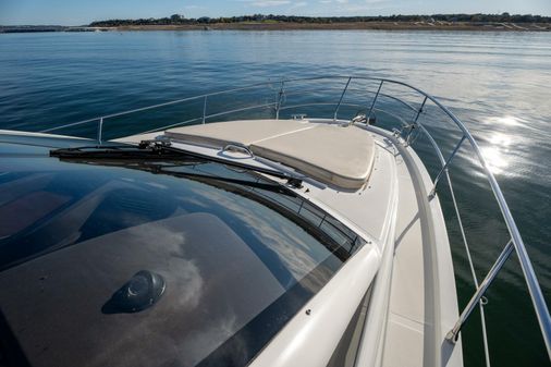 Azimut 40 Flybridge image