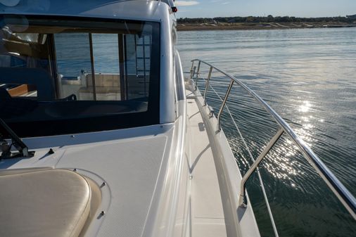 Azimut 40 Flybridge image