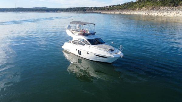 Azimut 40 Flybridge image