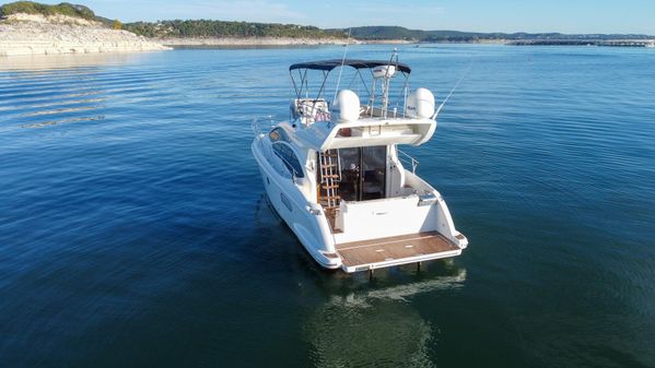 Azimut 40 Flybridge image