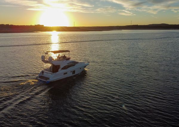 Azimut 40 Flybridge image