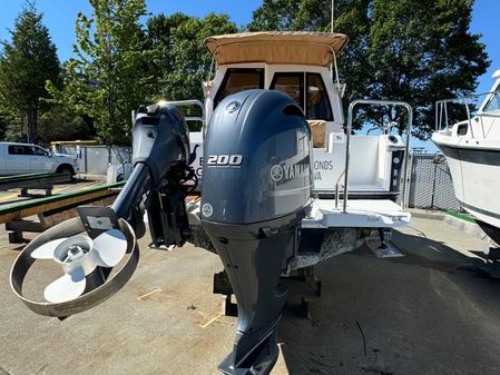 Ranger Tugs R-23 image