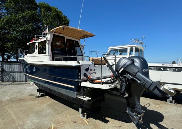 Ranger Tugs R-23 image