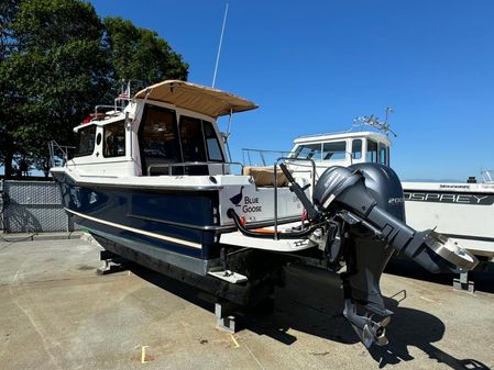 Ranger Tugs R-23 image