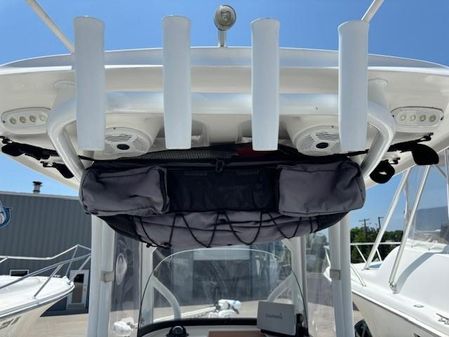 Sea Pro 219 Center Console image